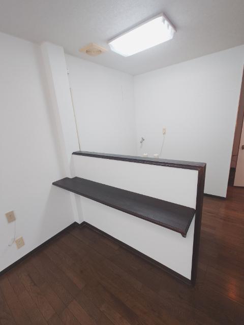 カントリーハイツ（11） 室内