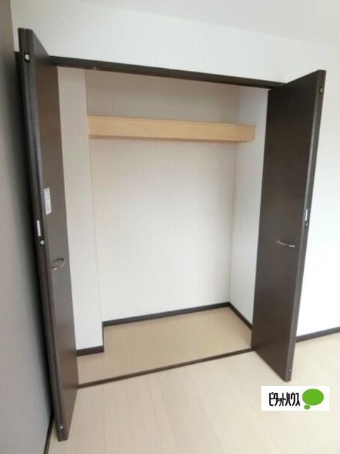 エスパシオ八軒（103） 収納