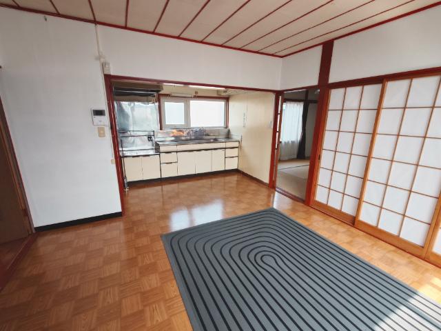 登別市栄町４丁目借家 リビング