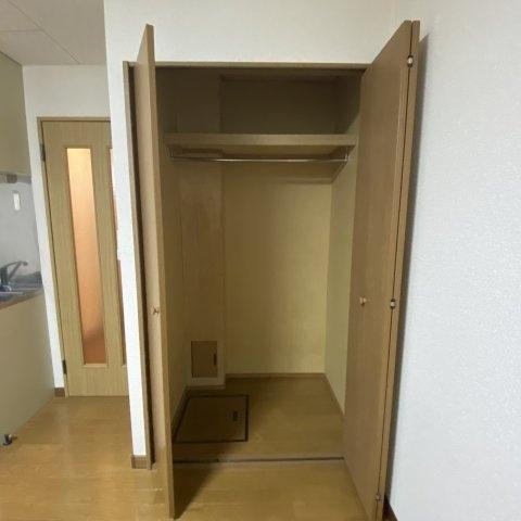 メゾンシエナⅠ（103） 収納