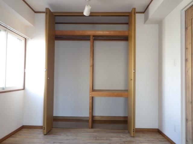 中央町３丁目ハイツ（401） 収納