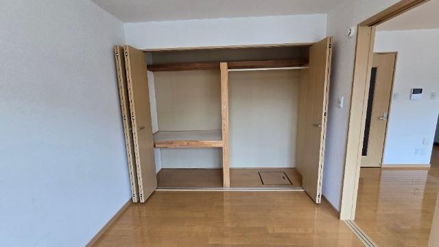 セジュール弐番館（102） 収納