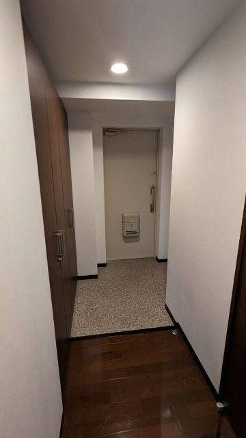 ベルシー室蘭（304） 玄関