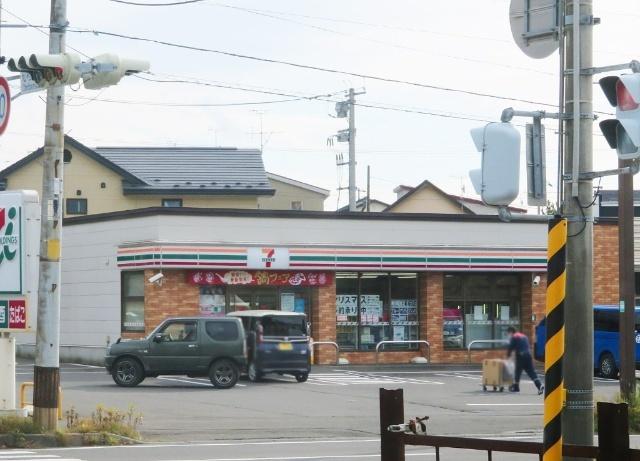 セブンイレブン室蘭知利別町店：188m