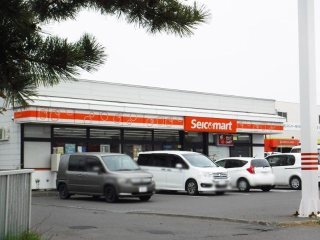 セイコーマートあずみ店：823m