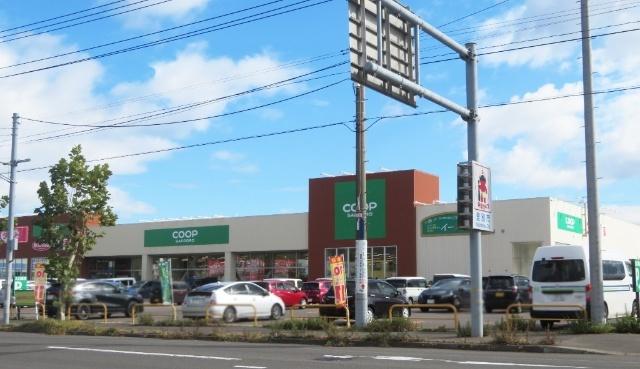 コープさっぽろしがイースト店：1237m