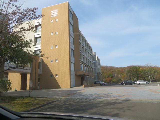 北海道室蘭清水丘高校：3294m