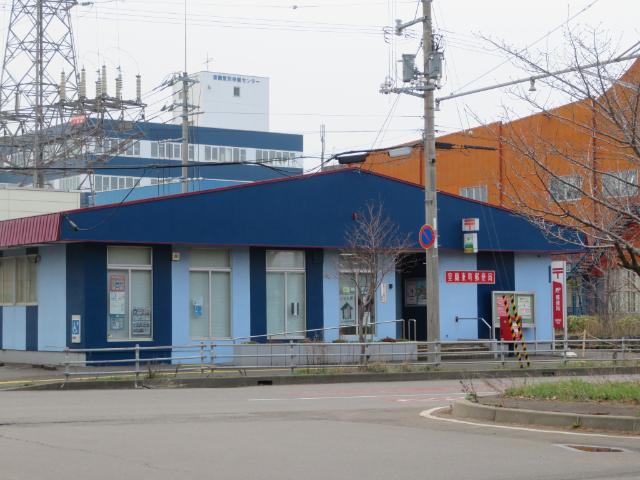 室蘭東町郵便局：776m