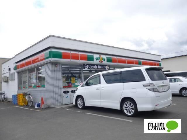 サンクス札幌宮の森3条店：126m