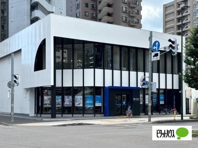 北洋銀行円山公園支店：634m