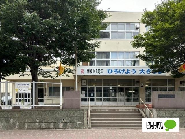 札幌市立琴似小学校：534m