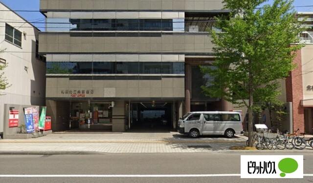 札幌北二条郵便局：187m