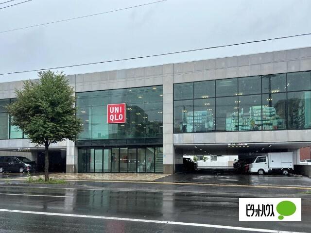 ユニクロ札幌二十四軒店：795m