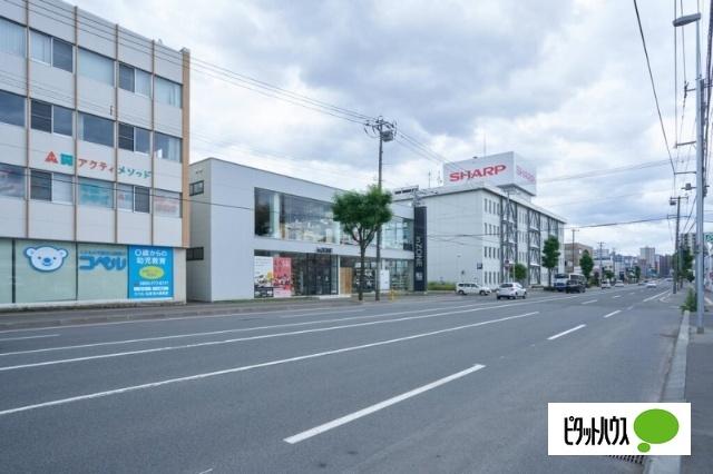 inZONE　with　ACTUS宮の森本店：791m