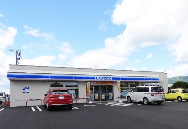 ローソン室蘭八丁平一丁目店：667m