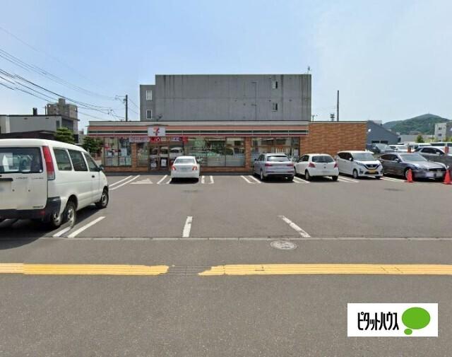 セブンイレブン札幌二十四軒2条店：5m