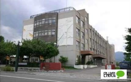 札幌市立発寒小学校：317m