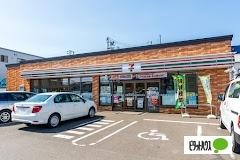 セブンイレブン札幌八軒8条店：324m