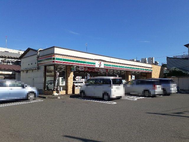 セブンイレブン室蘭中央店：750m