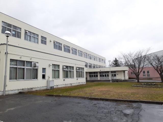 幌別中学校：350m
