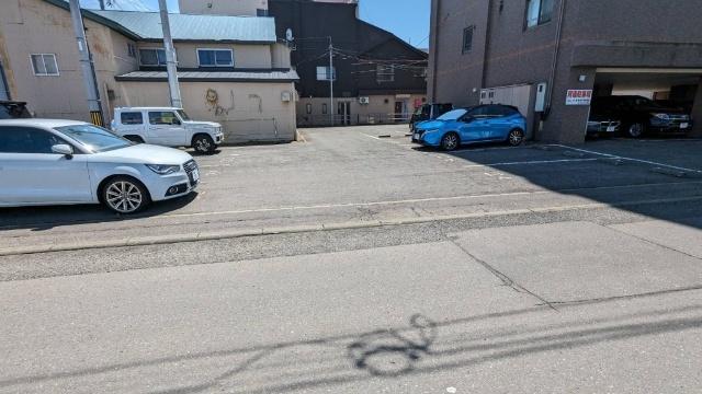 サンヴェール中央（201） 駐車場