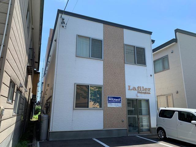 ラフィラ中島（202） 駐車場
