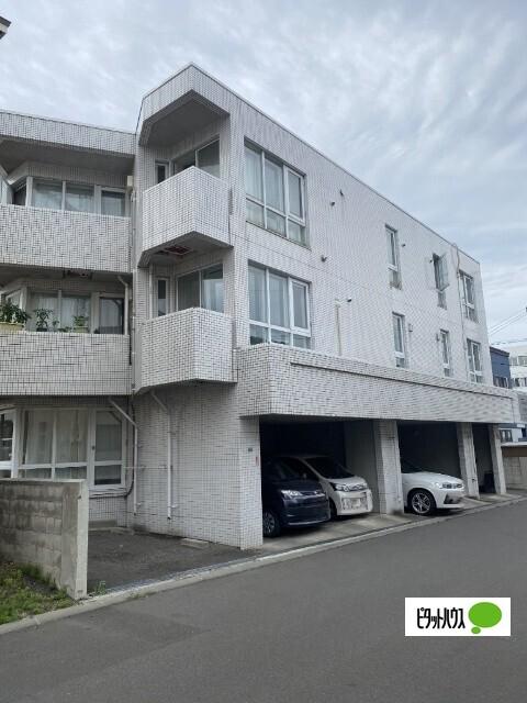 フォレストヒルズ宮の森（303） 外観