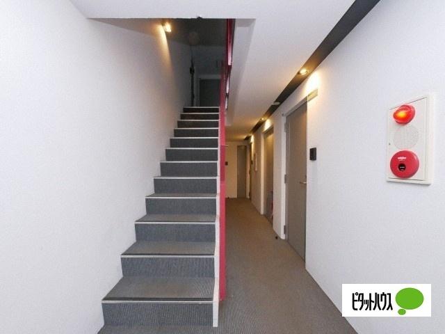 モルティーニ宮の森（402） 共有部分