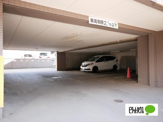 ＴＨＥ　ＲＥＳＩＤＥＮＣＥ　ＰＡＲＫ　ＯＤＯＲＩＫＯＥＮ（505） 駐車場