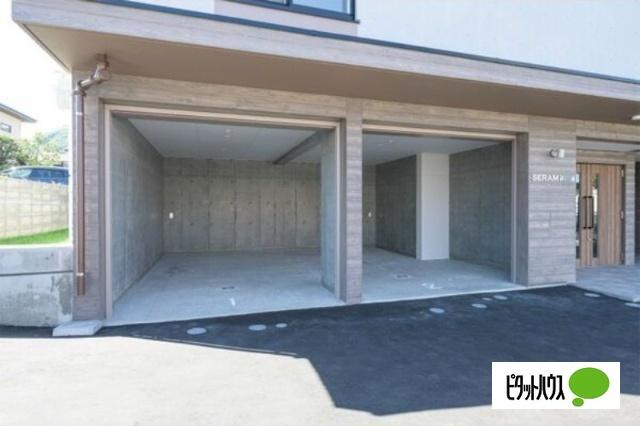 ＳＥＲＡＭ神宮前（501） 駐車場