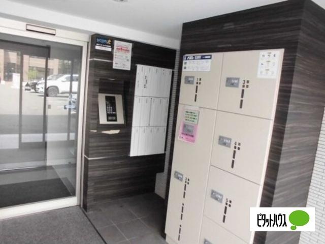 クラリス南９条（301） エントランス