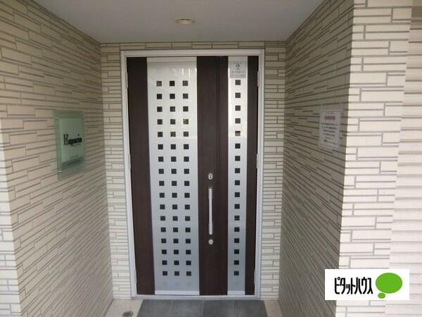 エスパシオ八軒（103） エントランス