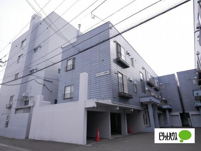 発寒南駅より徒歩14分 築35年7ヶ月 3階建の賃貸物件