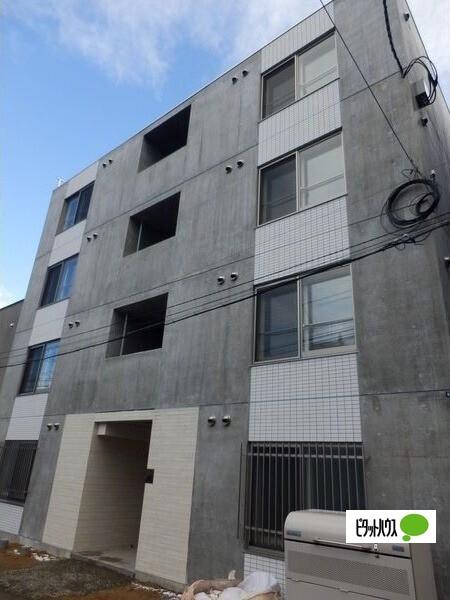 札幌市中央区南七条西マンション エントランス
