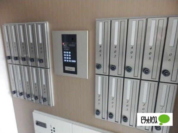札幌市中央区南七条西マンション ロビー