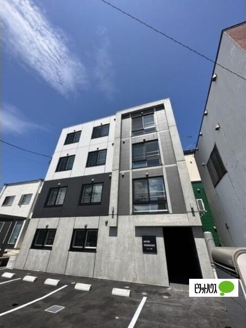 ＡＳＴＥＲ　ＳＨＩＲＯＩＳＨＩ(アステールシロイシ)（102） 外観