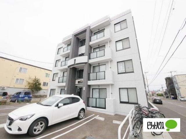 グランメール元町駅北（305） 駐車場
