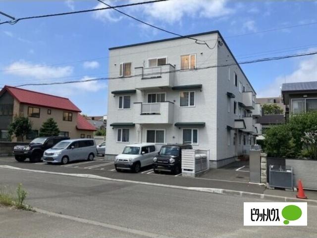 タウンハウス山鼻（202） 外観