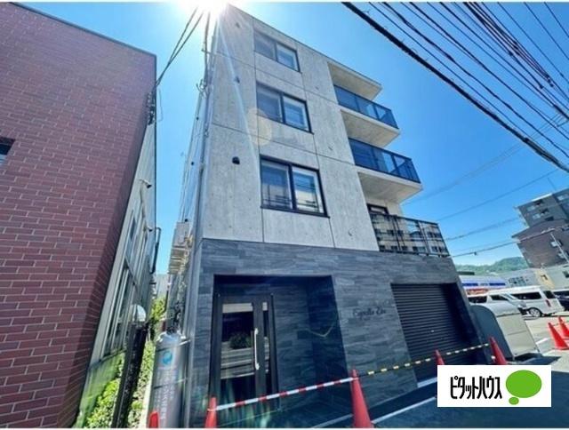 西線１６条駅より徒歩7分 新築 5階建の賃貸物件