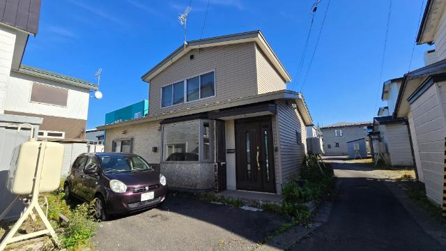 東室蘭駅より徒歩24分 築50年7ヶ月 2階建の賃貸物件