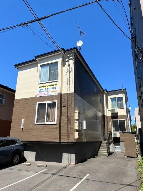Ｍハイツ中島６（102） 外観