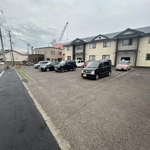 ベルシーヌ祝津（105） 駐車場