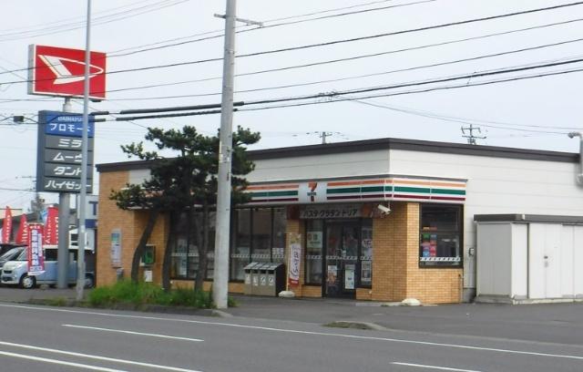 セブンイレブン登別新生店：317m