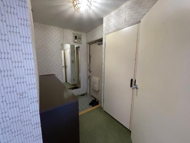 室蘭市中央町２丁目売りマンション 玄関