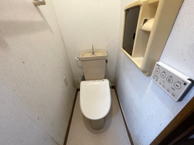 室蘭市八丁平４丁目戸建て住宅 トイレ
