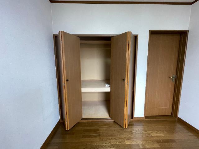 室蘭市八丁平４丁目戸建て住宅 収納
