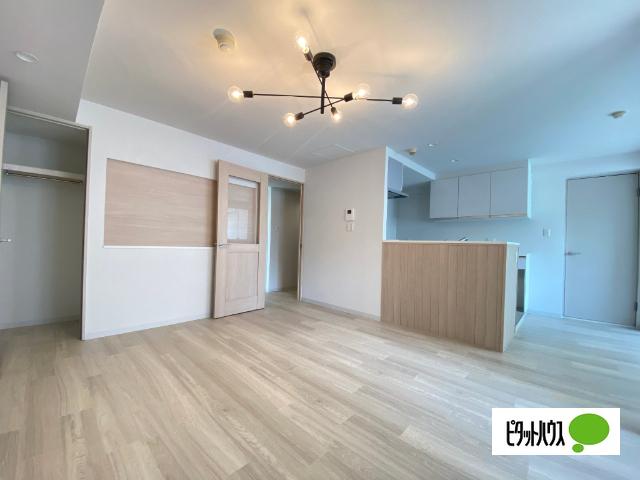 マンション大通（805） リビング
