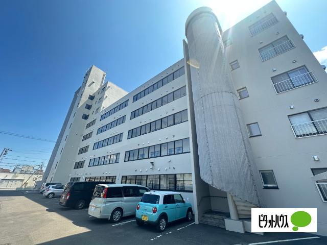 朝日プラザ宮の森 外観
