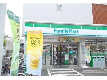 ファミリーマート新松田店：650m