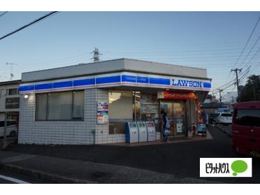 ローソン伊勢原千津店：432m